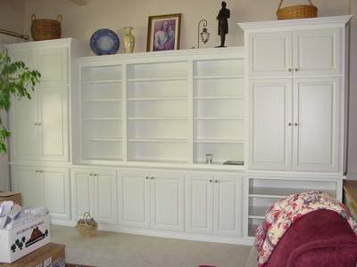Entertainment Center Cabinets on Alder Entertainment Center Designed Between Existing Posts And Beams